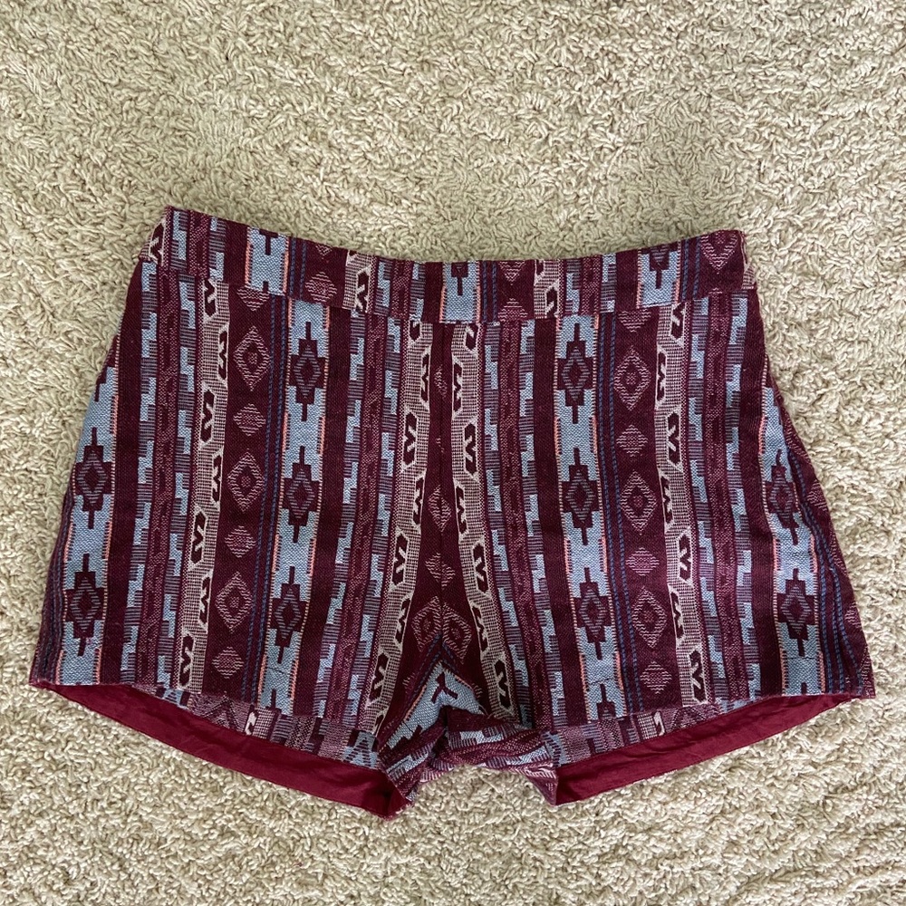 Patterned shorts